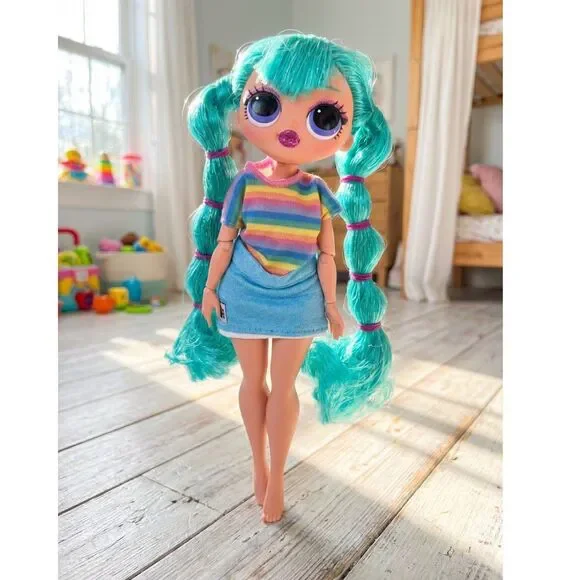LOL MGA Cosmic Nova Fashion Doll 2019 Teal Hair - Picture 1 of 7